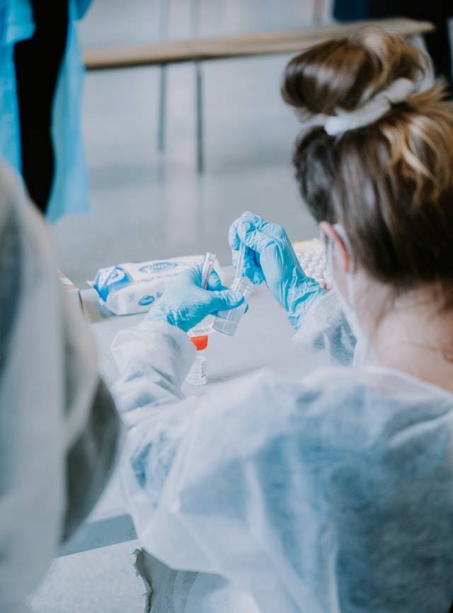 Solutions de recrutement pour trouver rapidement profil biologiste médical en région Occitanie 1 biologiste