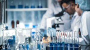 attaché de recherche clinique